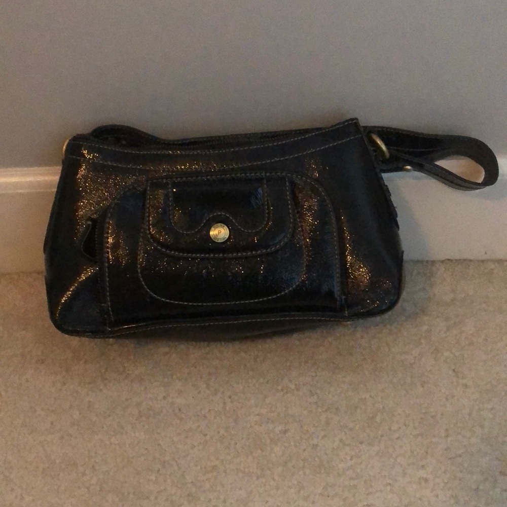 Leather shoulder bag